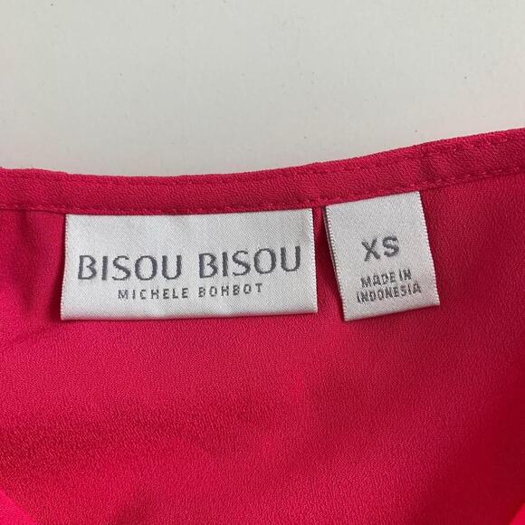 Bisou Bisou Short Sleeve Ruffle Back Top Size XS Barbie Pink Feminine - Picture 4 of 5